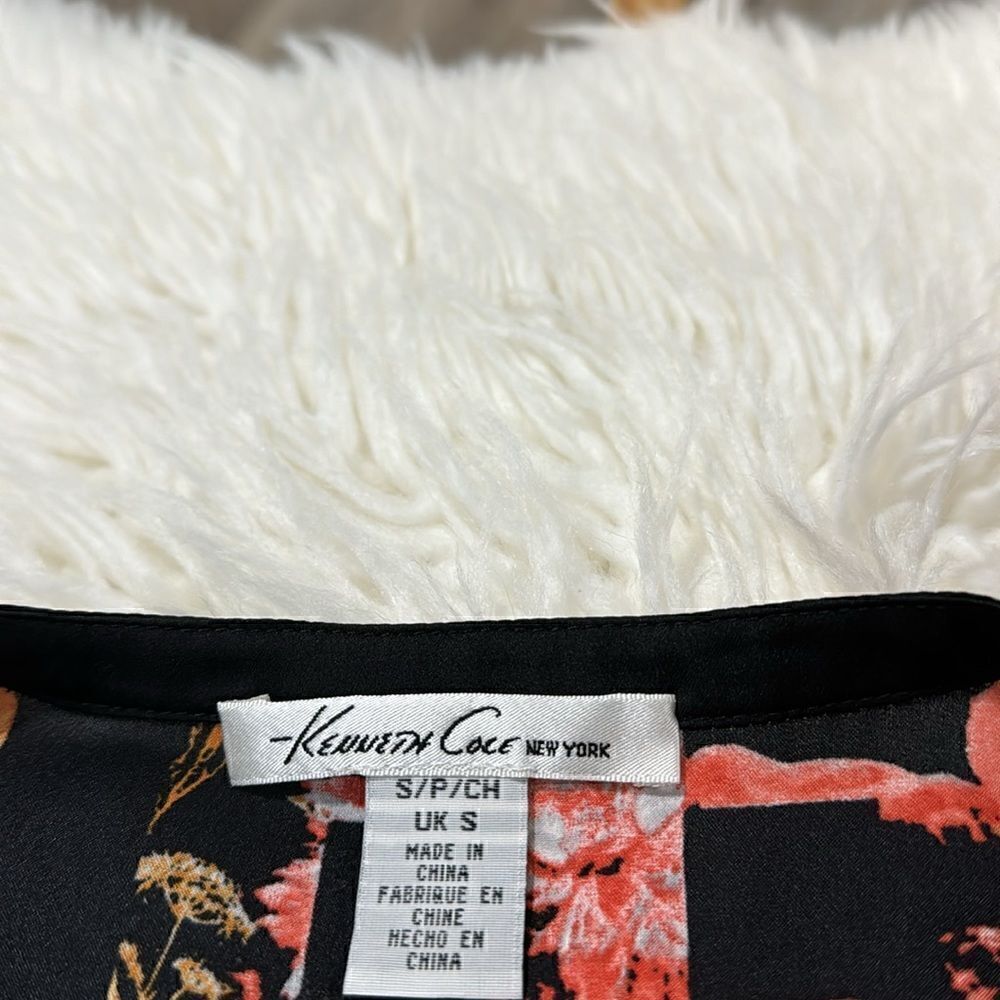 KENNETH COLE NEW YORK TOP SIZE S/P - Picture 8 of 8